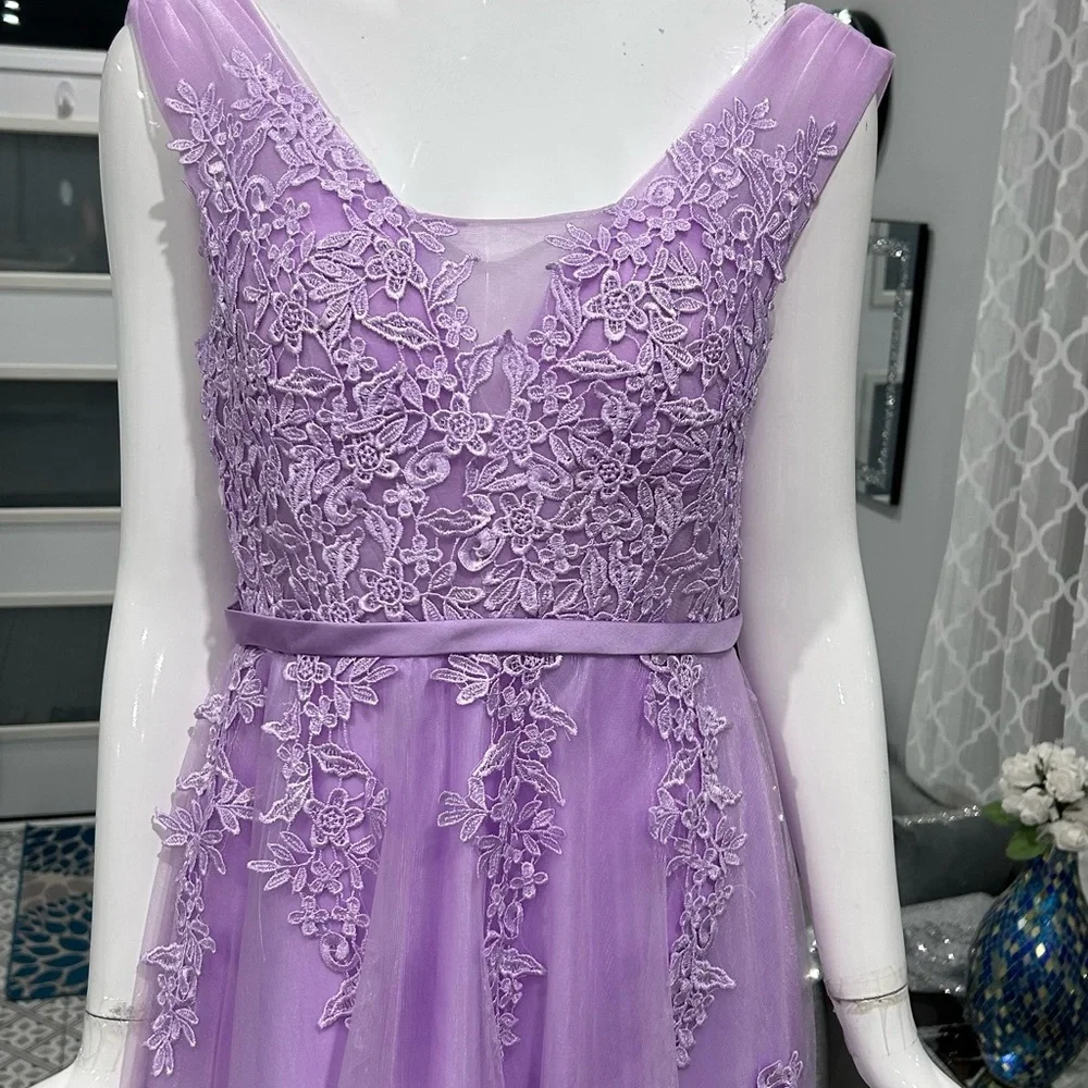 NWOT 💜 Lilac Lavender Gown/Dress - Picture 5 of 17